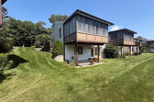 1136 SW Bayshore Dr SW, Byron Center, MI 49315 - Photo 17