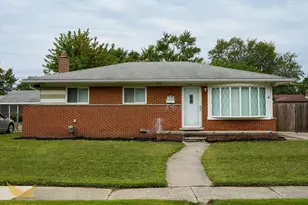 36005 Lucerne St, Clinton Twp, MI 48035 - Photo 1