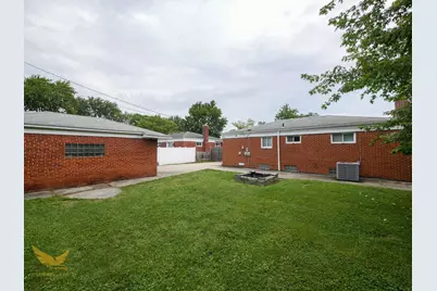 36005 Lucerne Street, Clinton Twp, MI 48035 - Photo 25