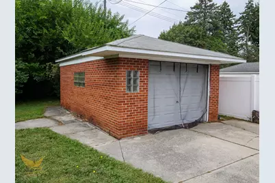 36005 Lucerne Street, Clinton Twp, MI 48035 - Photo 23