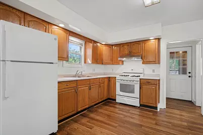 1960 Letart Avenue, Muskegon, MI 49441 - Photo 3