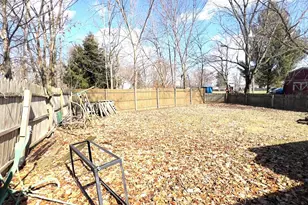 407 Barry St, Colon, MI 49040 - Photo 21