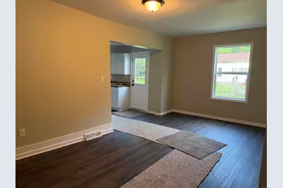203 E Commercial Street, Norvell, MI 49263 - Photo 7