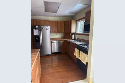 329 S Church Street S, Coloma, MI 49038 - Photo 9