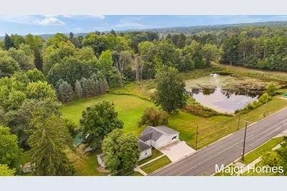 417 W Main Street, Stanton, MI 48888 - Photo 43