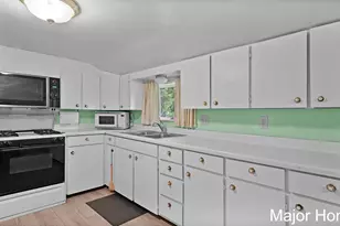 417 W Main St, Stanton, MI 48888 - Photo 7