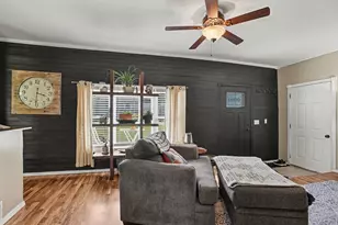 523 Della St, Portage, MI 49002 - Photo 5