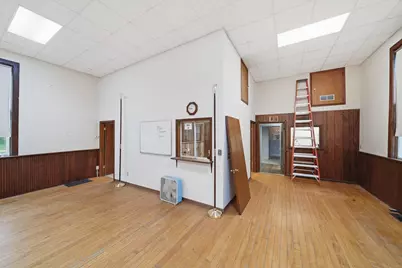 106 E Commercial Street, Brooklyn, MI 49230 - Photo 9