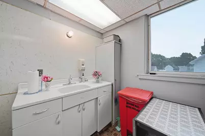 106 E Commercial Street, Brooklyn, MI 49230 - Photo 13