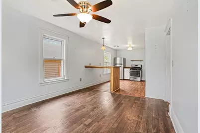 805 W Vine Street, Kalamazoo, MI 49008 - Photo 11