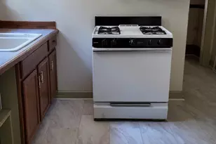 805 W Vine St, Kalamazoo, MI 49008 - Photo 25
