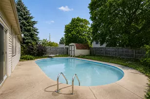 736 N Michigan St, Fremont, MI 49412 - Photo 23