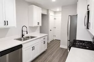 21163 Capital Ave NE, Battle Creek, MI 49017 - Photo 5