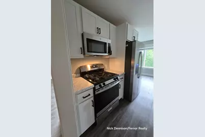 21163 Capital Avenue NE, Battle Creek, MI 49017 - Photo 13