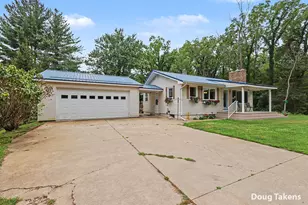 538 108th St, Caledonia, MI 49316 - Photo 11