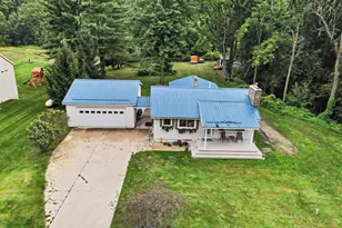 538 108th St, Caledonia, MI 49316 - Photo 1