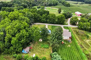 538 108th St, Caledonia, MI 49316 - Photo 5