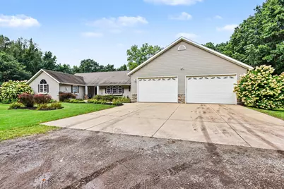 15627 13 Mile Road, Battle Creek, MI 49014 - Photo 3