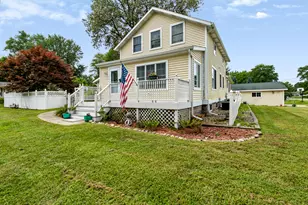404 S Berrien St, New Buffalo, MI 49117 - Photo 35