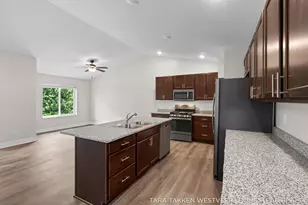 1266 S Village Cir, Kalamazoo, MI 49009 - Photo 11