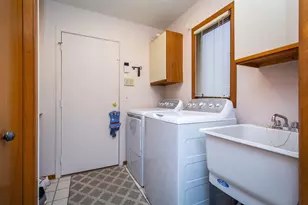 37834 Siena Dr, Farmington Hills, MI 48331 - Photo 39