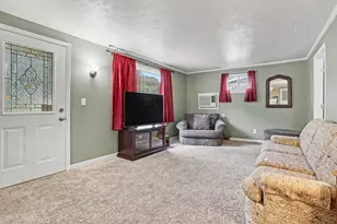 174 Bradley St, Battle Creek, MI 49017 - Photo 3