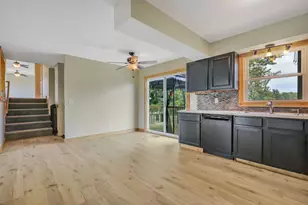 8720 N Cochran Rd, Grand Ledge, MI 48837 - Photo 9