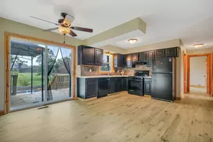 8720 N Cochran Rd, Grand Ledge, MI 48837 - Photo 7