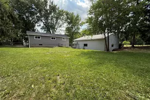 9470 Peck Rd, Greenville, MI 48838 - Photo 9