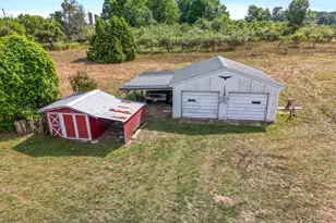 5221 S Maple Island Rd, Hesperia, MI 49421 - Photo 33