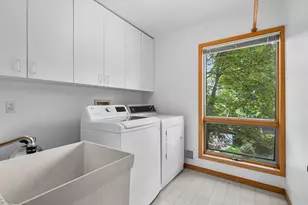 1828 Greenlawn Ave, Kalamazoo, MI 49006 - Photo 27