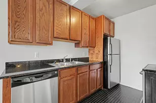 15 E Kirby St, Detroit, MI 48202 - Photo 19