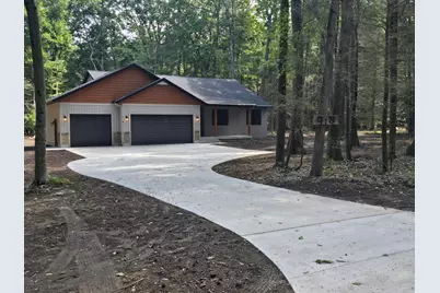 918 Scenic Drive, Muskegon, MI 49445 - Photo 3