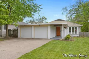 1742 Boston St SE, Grand Rapids, MI 49506 - Photo 1