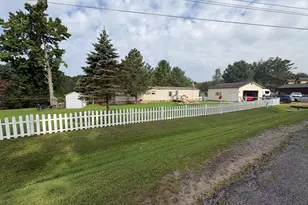 1455 Eldon Ct, Gladwin, MI 48624 - Photo 13