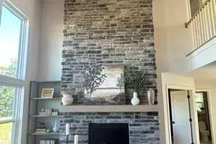 11730 Hillside Dr, Dexter, MI 48130 - Photo 9
