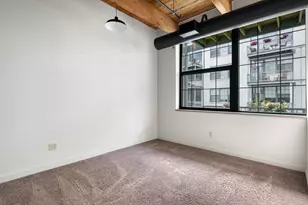940 Monroe Ave NW, Grand Rapids, MI 49503 - Photo 17
