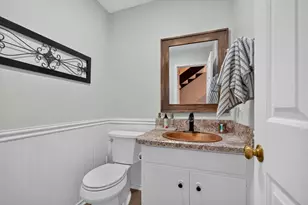 515 N Putnam St, Williamston, MI 48895 - Photo 17