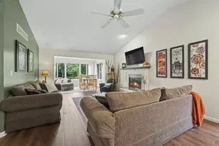 2017 Blue Bell Way, Grand Rapids, MI 49504 - Photo 9