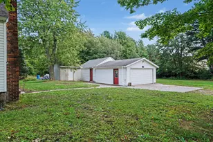 6516 Martin Rd, Norton Shores, MI 49444 - Photo 31
