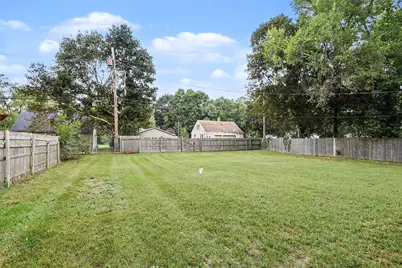 1160 Beverly Court, Benton Harbor, MI 49022 - Photo 19