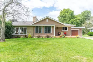 37 Fairfield Dr, Coldwater, MI 49036 - Photo 1