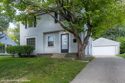 1126 Kenesaw Drive SE, East Grand Rapids, MI 49506 - Photo 3