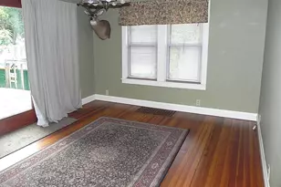 211 E Electric Ct, Sturgis, MI 49091 - Photo 5