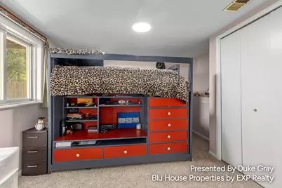 5228 Larkin Avenue NE, Comstock Park, MI 49321 - Photo 15