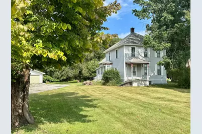 140 W Parkdale Avenue, Manistee, MI 49660 - Photo 3