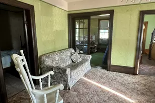 140 W Parkdale Ave, Manistee, MI 49660 - Photo 11