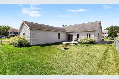 3987 Michelle Drive, Saint Joseph, MI 49085 - Photo 23