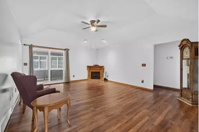 2101 Appleway Drive, Jackson, MI 49203 - Photo 7