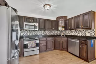 2101 Appleway Dr, Jackson, MI 49203 - Photo 13